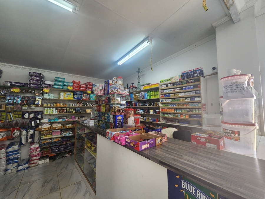 Commercial Property for Sale in Pacaltsdorp Western Cape